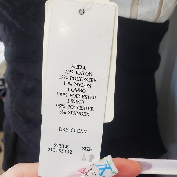 Adrinna Papell Petite Dress - Picture 6 of 10